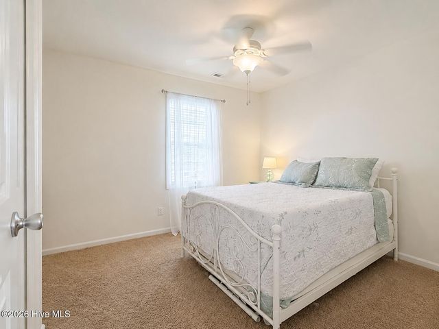 112a James Avenue, Surf City, NC 28445