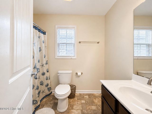 112a James Avenue, Surf City, NC 28445
