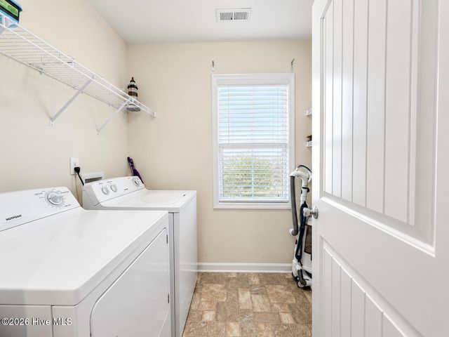 112a James Avenue, Surf City, NC 28445