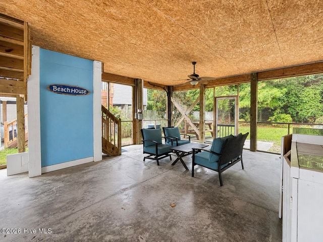 112a James Avenue, Surf City, NC 28445