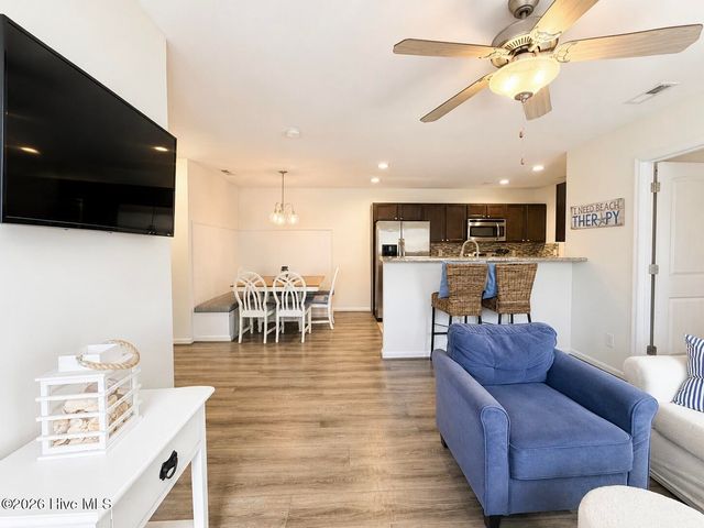 112a James Avenue, Surf City, NC 28445