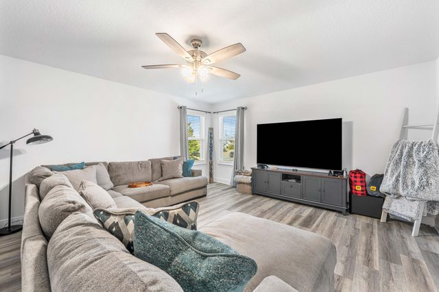 21820 Kelly Pines Place, Panama City Beach, FL 32413