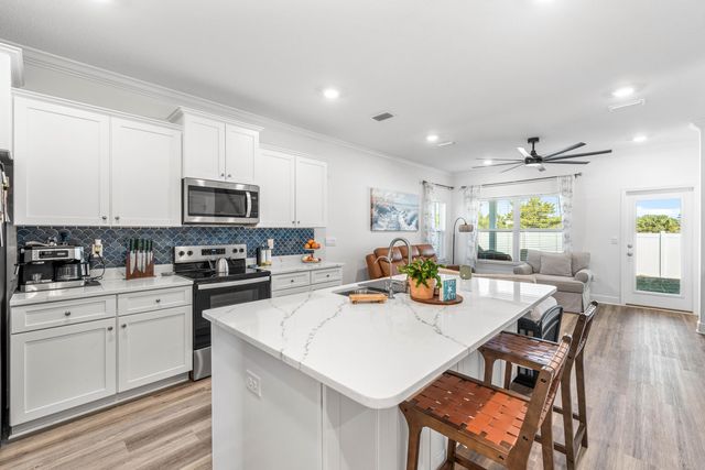 21820 Kelly Pines Place, Panama City Beach, FL 32413