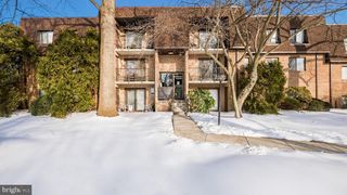 1011 VALLEY DR #1011, West Chester, PA 19382