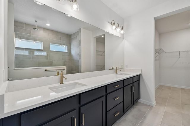 5836 NATIVE OAK STREET, Mount Dora, FL 32757