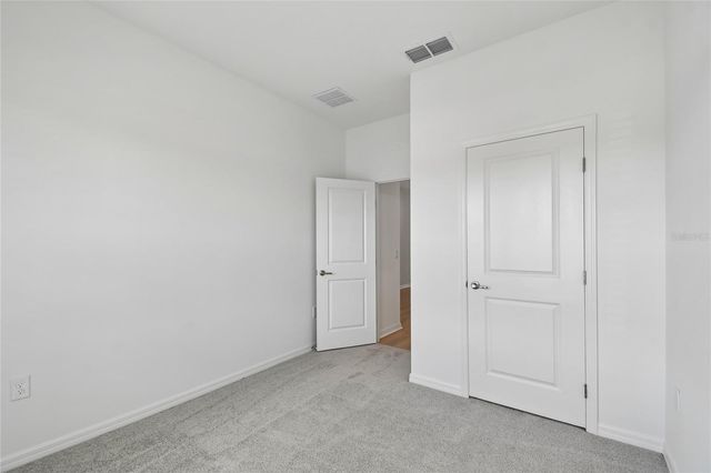 5836 NATIVE OAK STREET, Mount Dora, FL 32757
