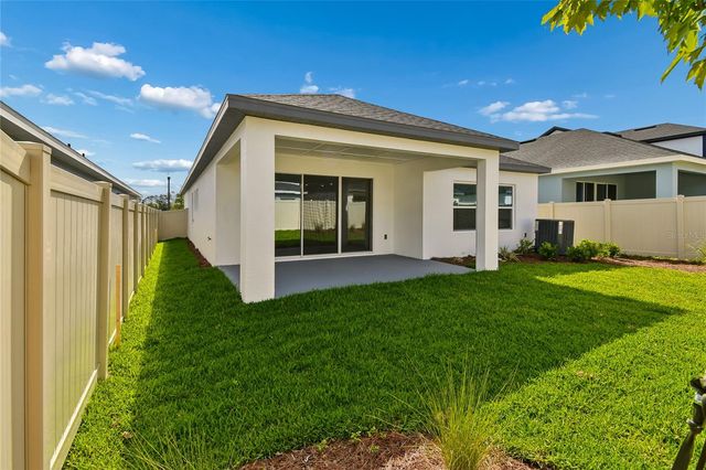 5836 NATIVE OAK STREET, Mount Dora, FL 32757