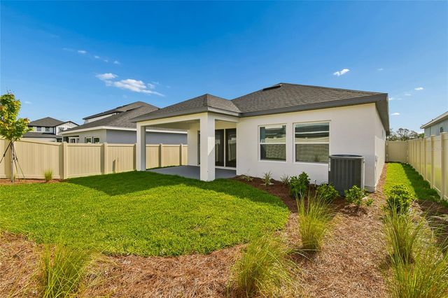 5836 NATIVE OAK STREET, Mount Dora, FL 32757