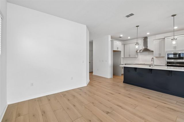 5836 NATIVE OAK STREET, Mount Dora, FL 32757