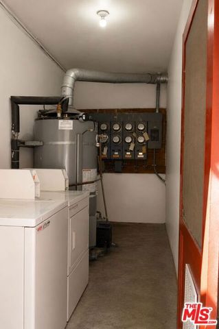 325 S Westlake Avenue, Los Angeles, CA 90057
