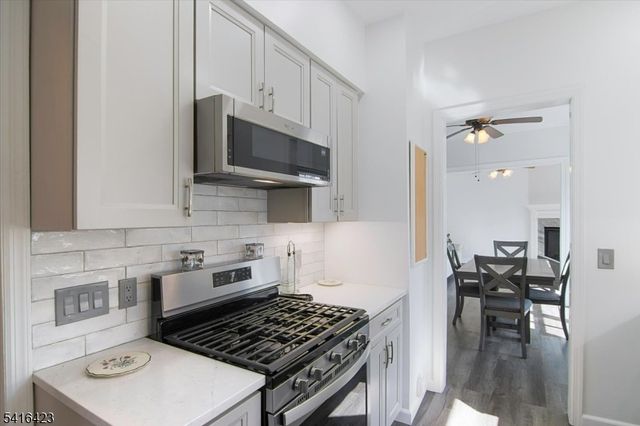 69 S Mountain Ave, Cedar Grove Twp., NJ 07009