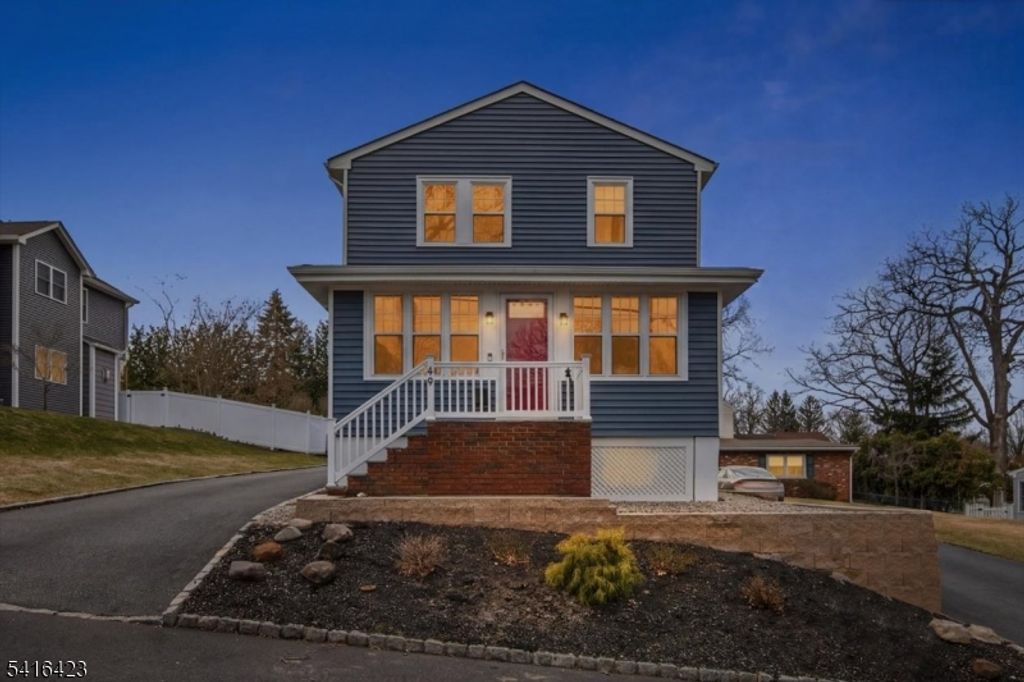 69 S Mountain Ave, Cedar Grove Twp., NJ 07009