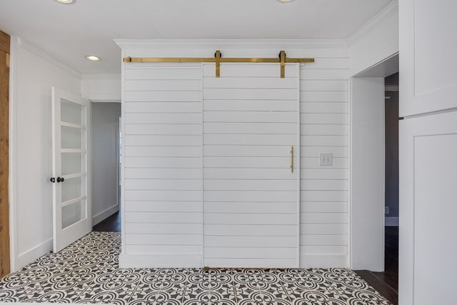 522 Wanda Dr, Nashville, TN 37210