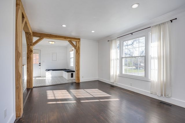 522 Wanda Dr, Nashville, TN 37210