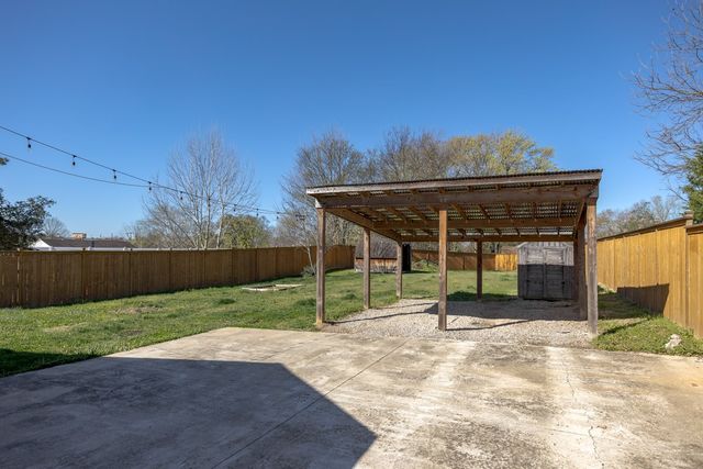 522 Wanda Dr, Nashville, TN 37210