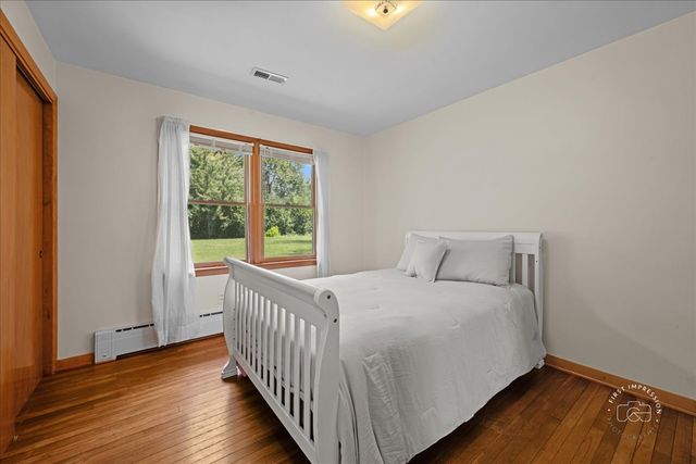 605 W Fabyan Parkway, Geneva, IL 60134