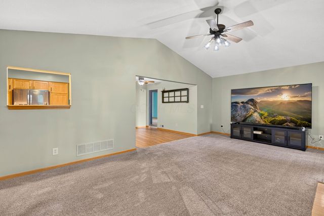 6487 Hilliard Drive, Canal Winchester, OH 43110