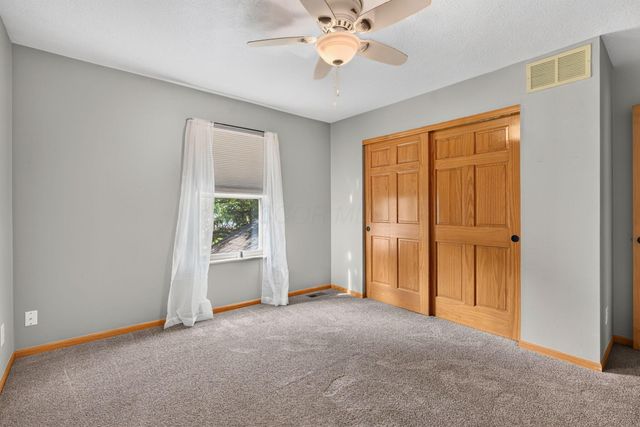 6487 Hilliard Drive, Canal Winchester, OH 43110