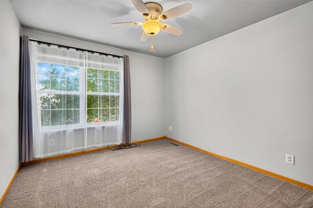 6487 Hilliard Drive, Canal Winchester, OH 43110