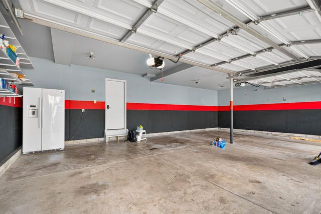 6487 Hilliard Drive, Canal Winchester, OH 43110