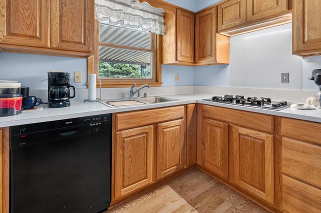 8826 S Patricia BOULEVARD, Oak Creek, WI 53154