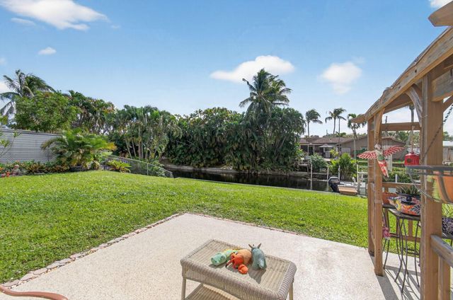 1060 Old Boynton Road, Boynton Beach, FL 33426