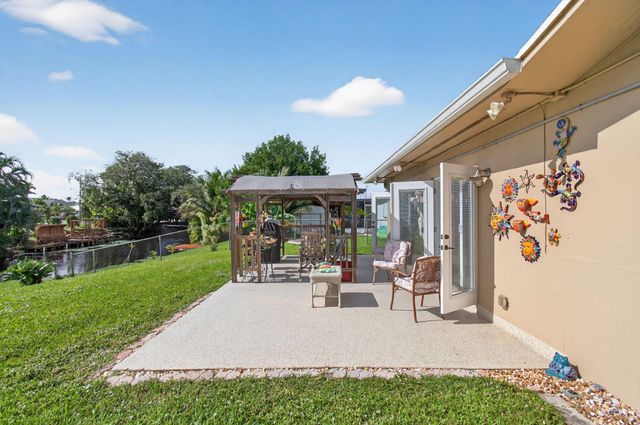 1060 Old Boynton Road, Boynton Beach, FL 33426