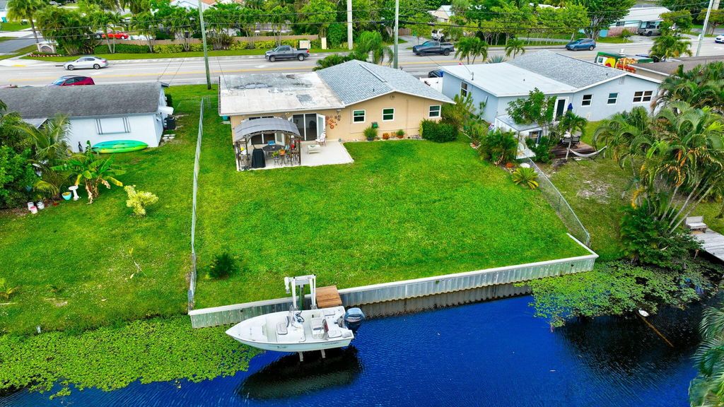 1060 Old Boynton Road, Boynton Beach, FL 33426