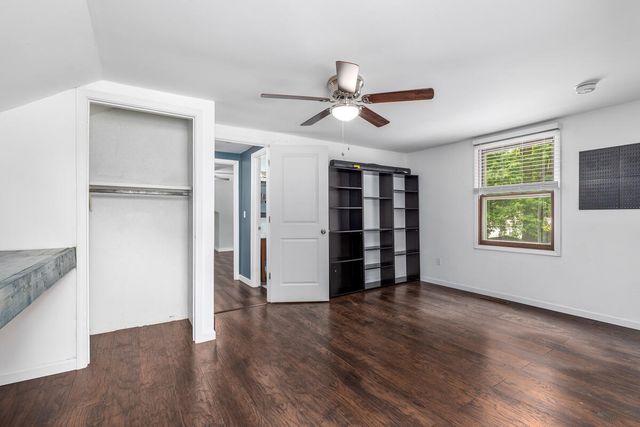 140 W Oak Street, Fruitport, MI 49415