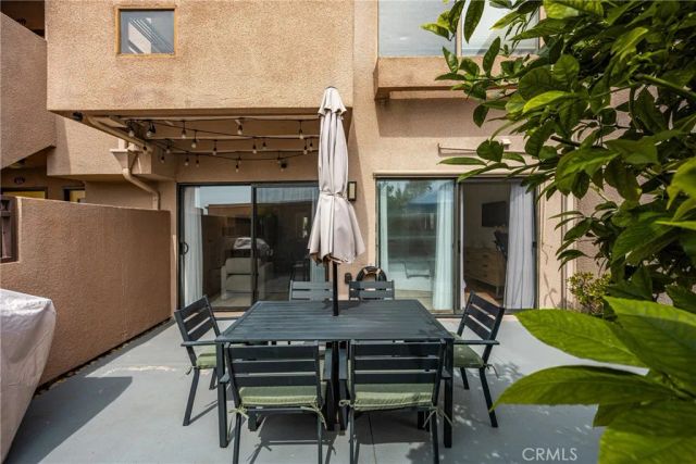 25761 Le Parc 105, Lake Forest, CA 92630