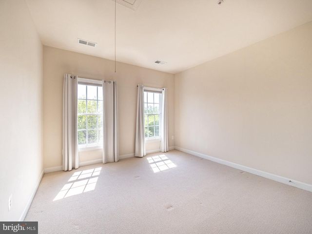30 SHARPSTEAD LN, Gaithersburg, MD 20878