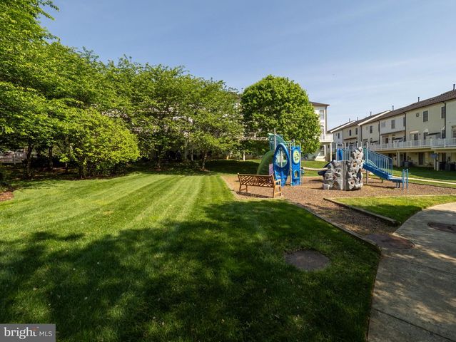 30 SHARPSTEAD LN, Gaithersburg, MD 20878