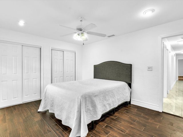 9125 Old Pine Road, Boca Raton, FL 33428