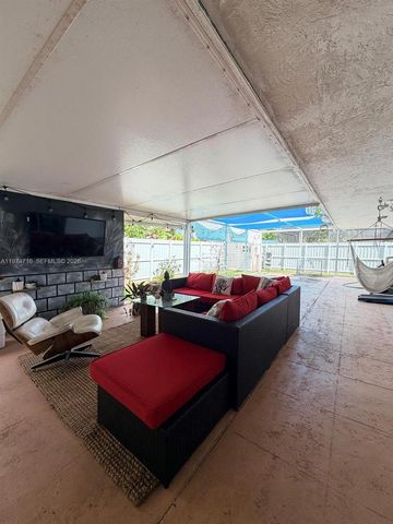 1461 NW 137th St 1461, Miami, FL 33167