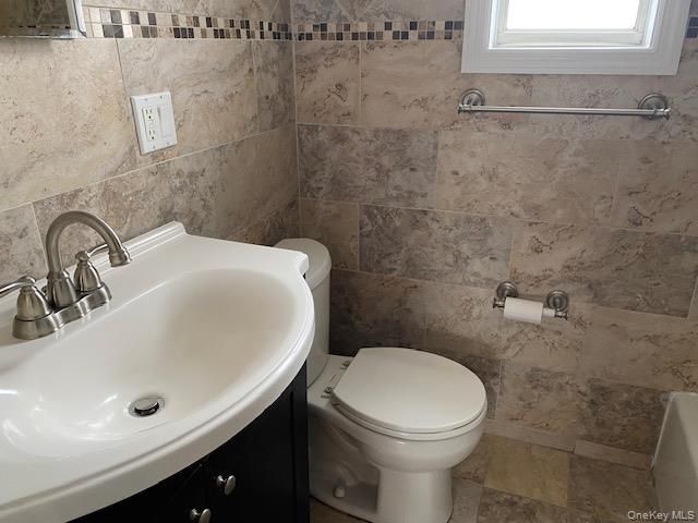 255-36 74th Avenue G-2, Glen Oaks, NY 11004