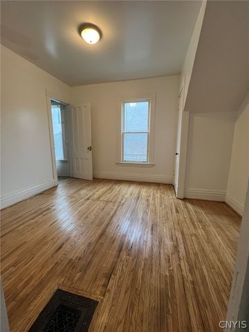 229 Kellogg Street, Syracuse, NY 13204