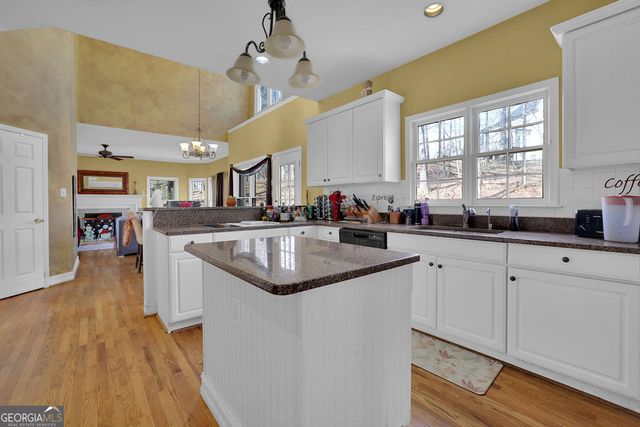 1420 Olde Forge Lane, Woodstock, GA 30189