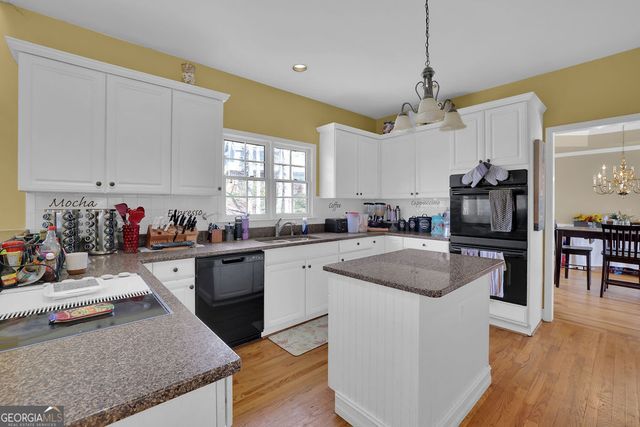 1420 Olde Forge Lane, Woodstock, GA 30189