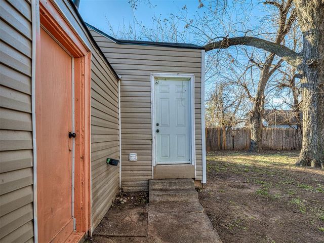 1229 N Meta Street, Oklahoma City, OK 73107