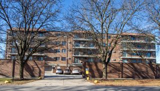 2320 N Nordica Avenue 411, Chicago, IL 60707