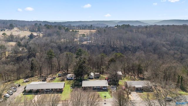 89 Bearden Drive, Grant, AL 35747