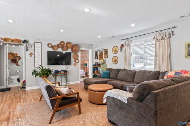 89 Bearden Drive, Grant, AL 35747