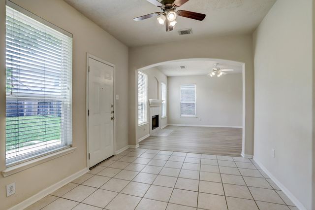 9611 Cobalt Creek Lane, Houston, TX 77095