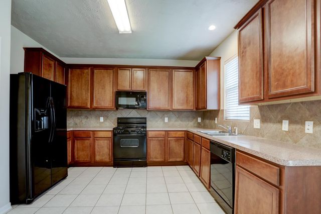 9611 Cobalt Creek Lane, Houston, TX 77095