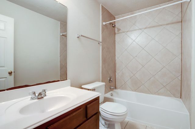 9611 Cobalt Creek Lane, Houston, TX 77095
