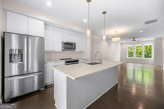415 Gartrell Street SE 16, Atlanta, GA 30312