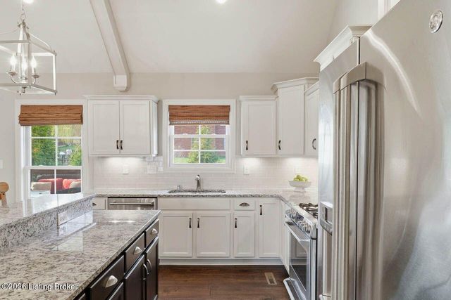 4925 Carriage Pass Pl, Louisville, KY 40299