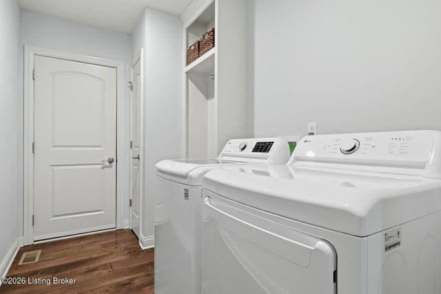 4925 Carriage Pass Pl, Louisville, KY 40299