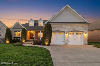 4925 Carriage Pass Pl, Louisville, KY 40299