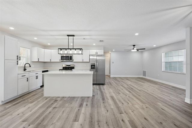 6602 HENRICH DRIVE, Orlando, FL 32818